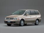 Nissan Bassara 2001 года